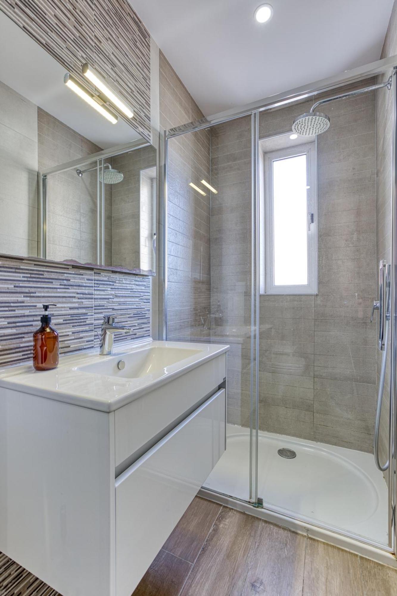 Seacrest - Large 3 Bedroom San Pawl il-Baħar